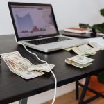 Best Investments for Beginners: The Reddit Consensus