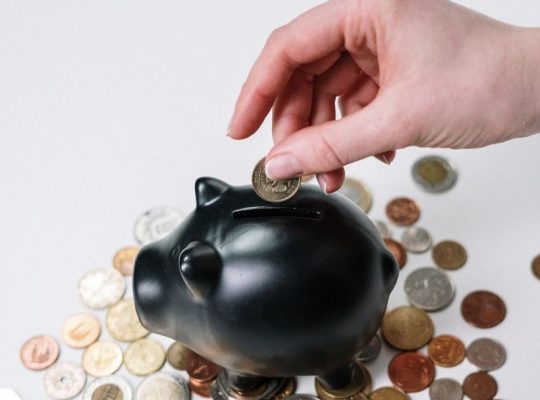 The 52-Week Money Challenge: Does It Actually Build Savings Habits?