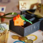Diversifying Beyond Stocks: Gold, Commodities, and Real Estate