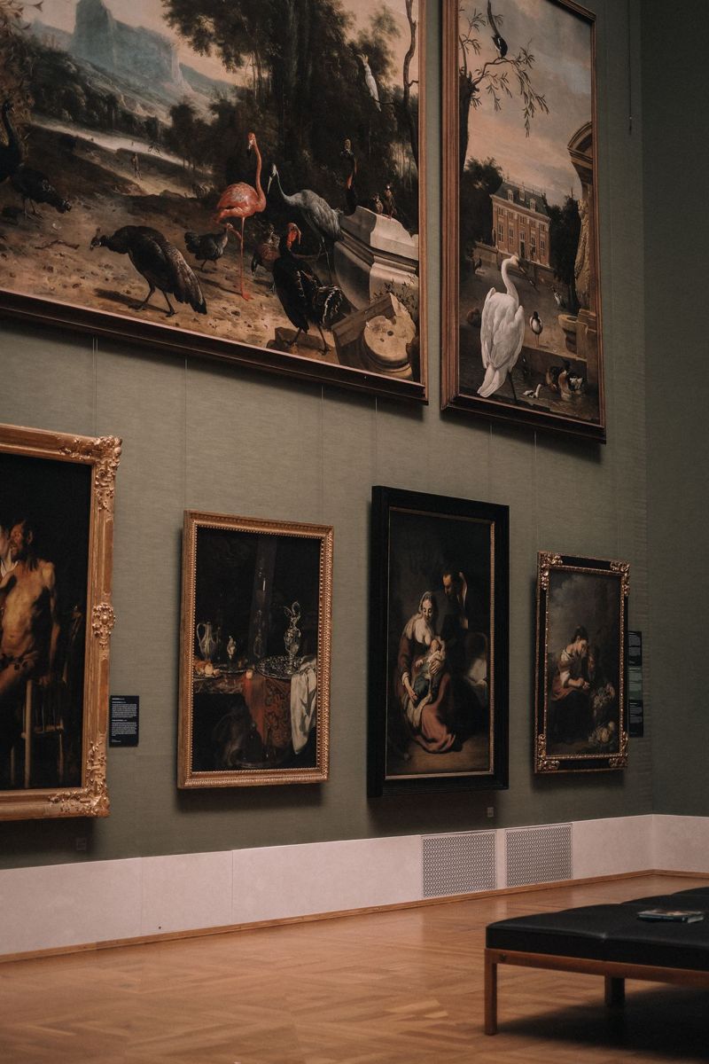art gallery painting investment