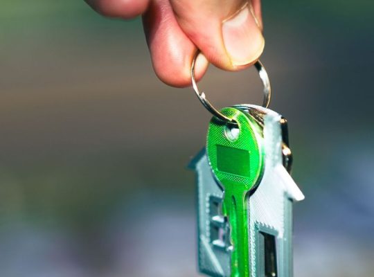 Pay Off Your Mortgage Early or Invest the Difference?