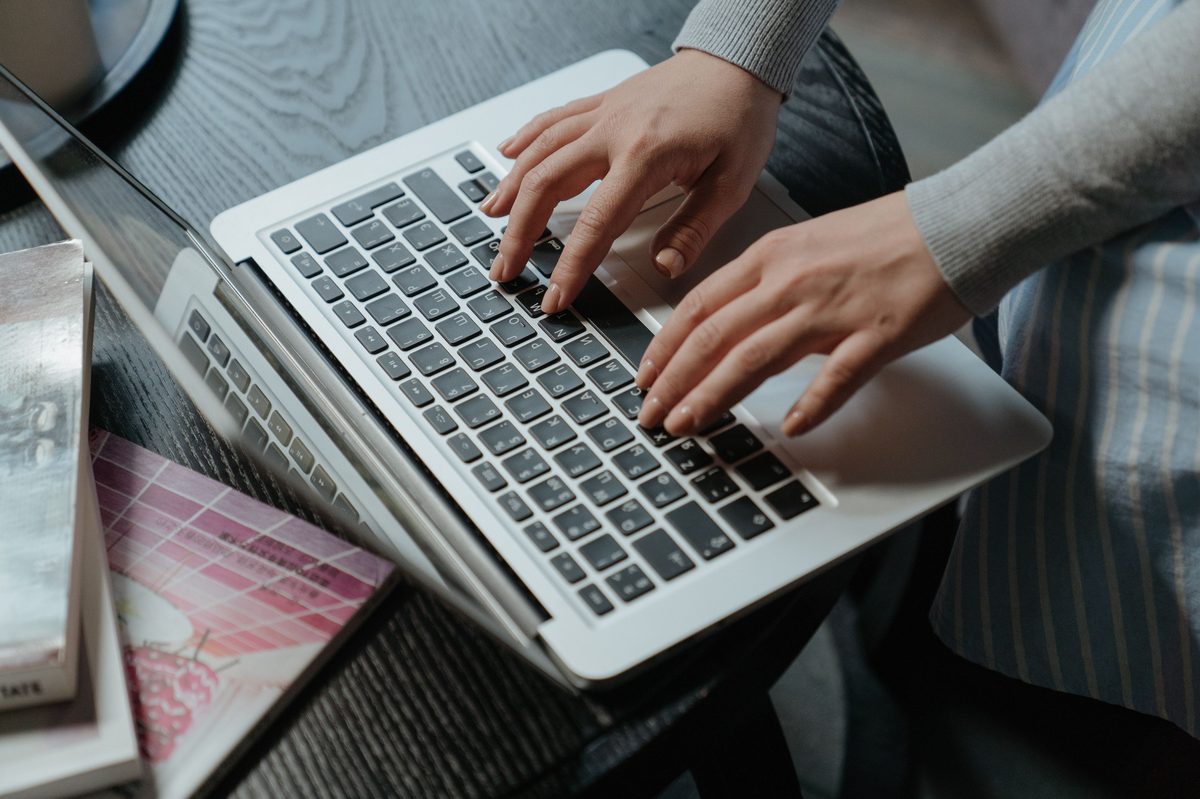 passive income laptop
