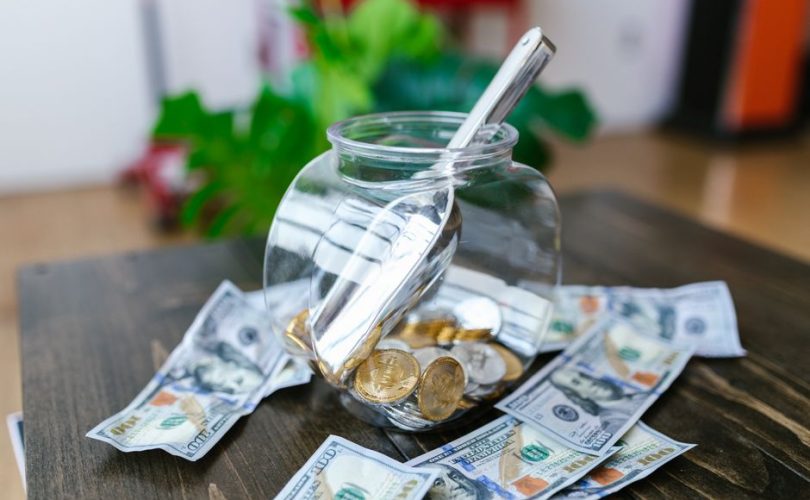 7 Frugal Living Hacks That Actually Work (Beyond Cutting Coffee)