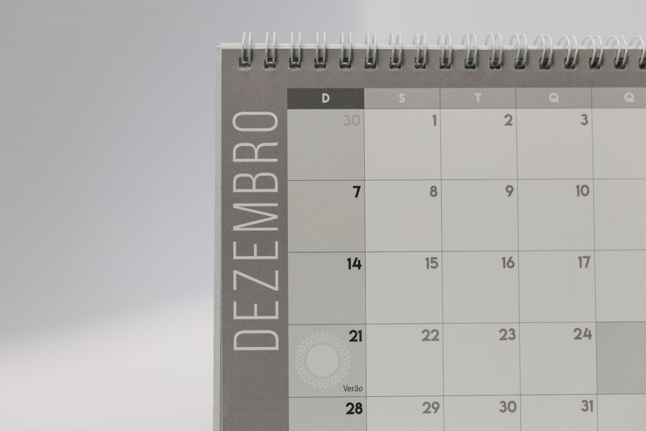 Repayment Calendar That Survives Payday Shifts