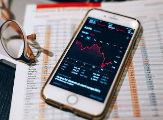 How to Start with Robo-Advisors for Small Portfolios