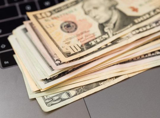 Side Hustles With No Money: 10 Creative Side Hustles You Can Start with alt=