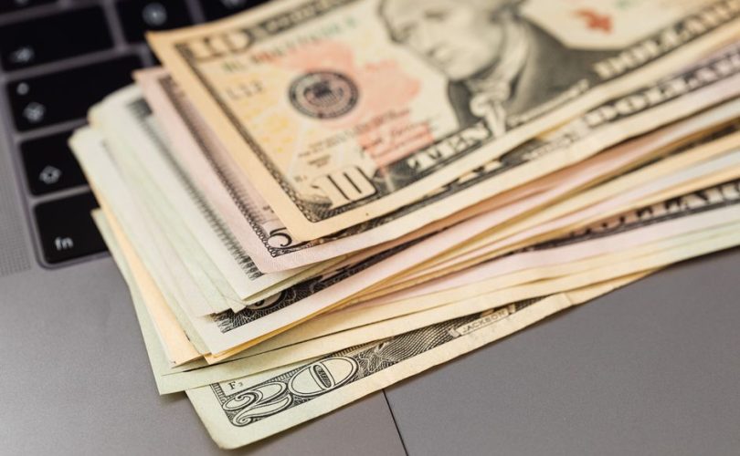 Side Hustles With No Money: 10 Creative Side Hustles You Can Start with alt=