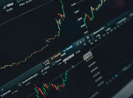 Dollar-Cost Averaging: Why Slow and Steady Beats Timing the Market
