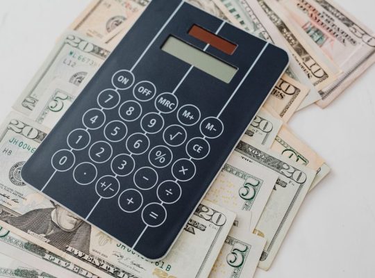 Tax Saving Tips Australia: 7 Legal Strategies to Keep More of Your Pay